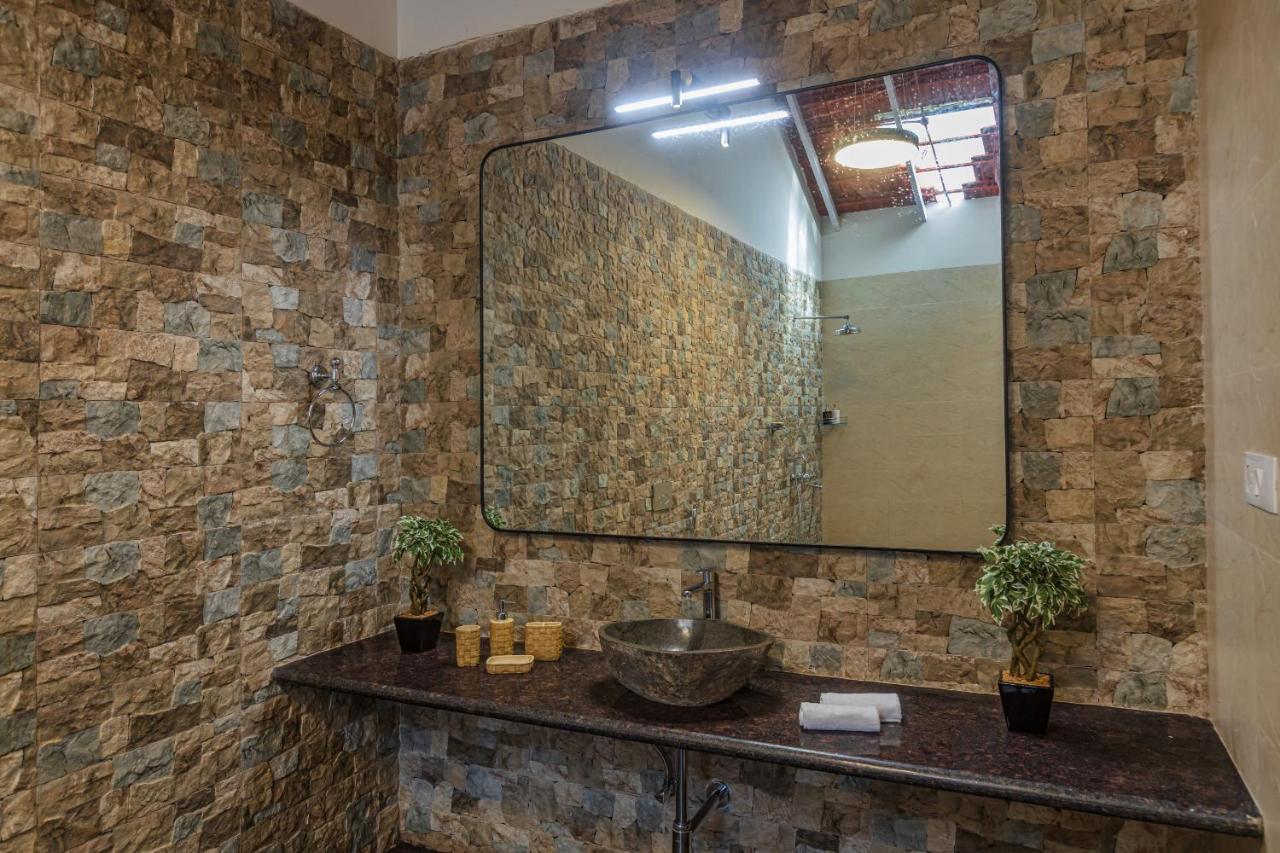 Saffronstays Mariposa By The River Montana, Karjat Exterior photo